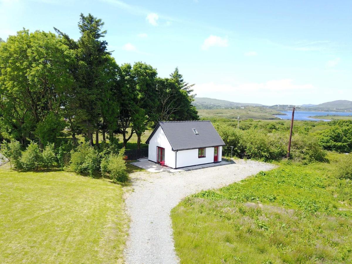 Red Deer Cosy Apartment In Letterfrack Connemara Екстериор снимка